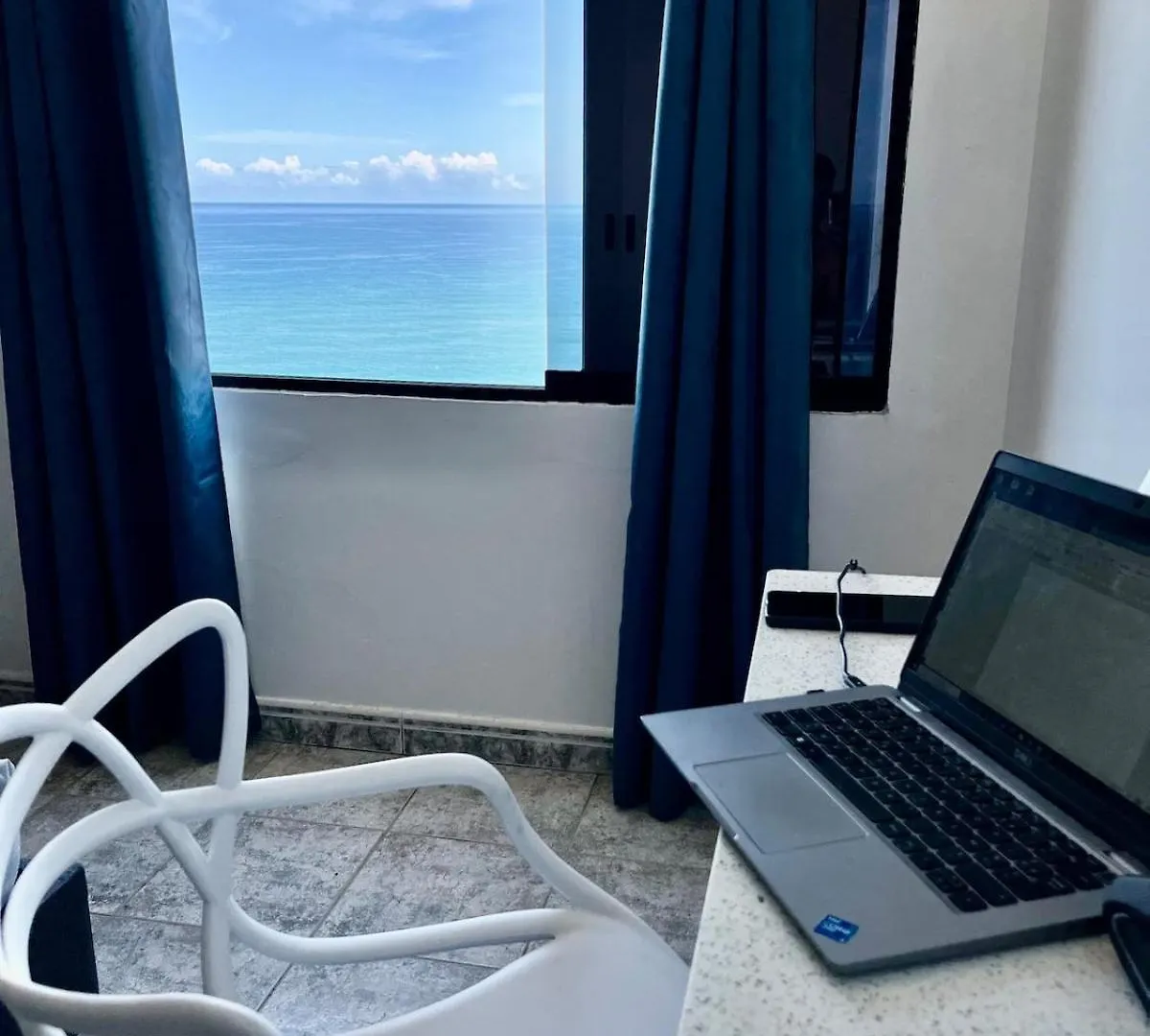 Amazing Apt Ocean View, 10 Min Airport Maiquetía
